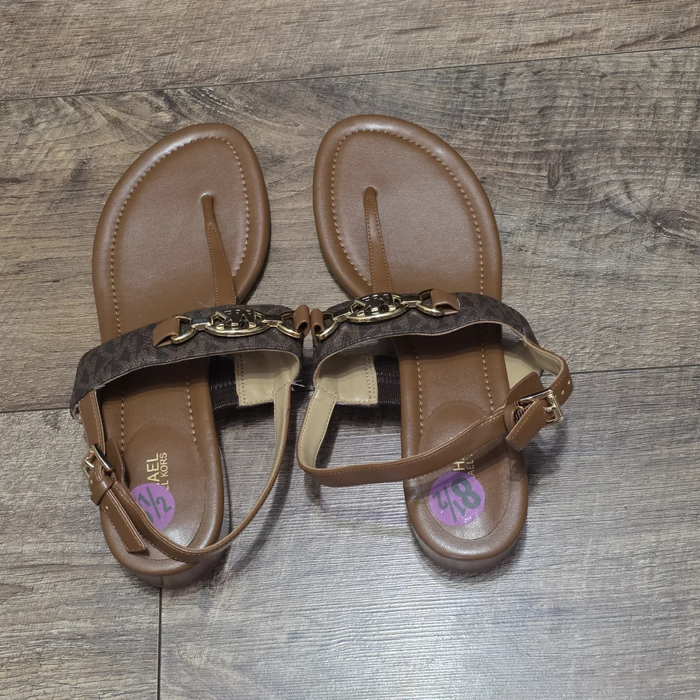 Michael Kors Brown Leather Women Size 8.5 Sandals
